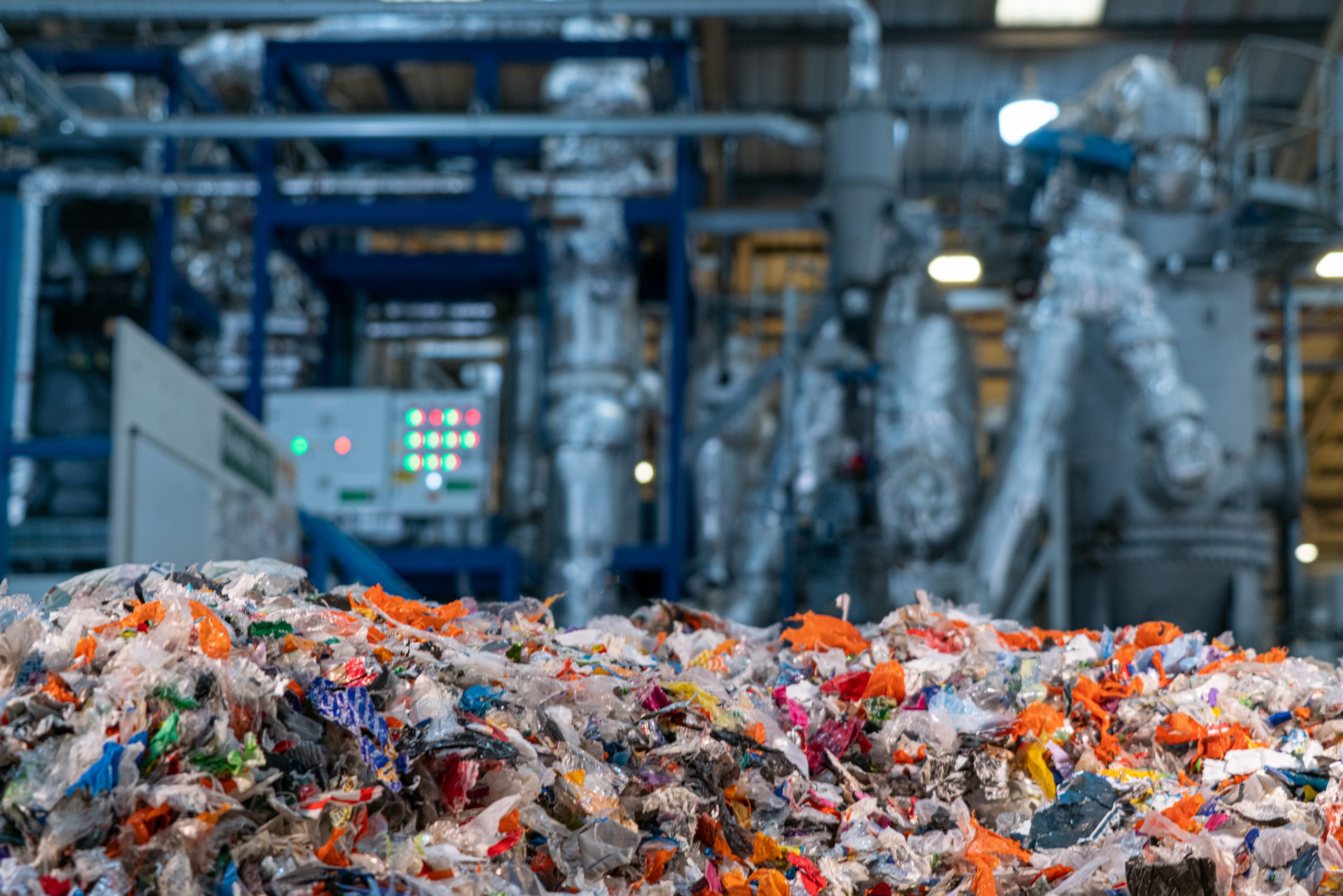 Featured image for TotalEnergies, Circulor, Innovate UK and Recycling Technologies partner to develop blockchain-enabled traceability solution for recycled plastic waste
